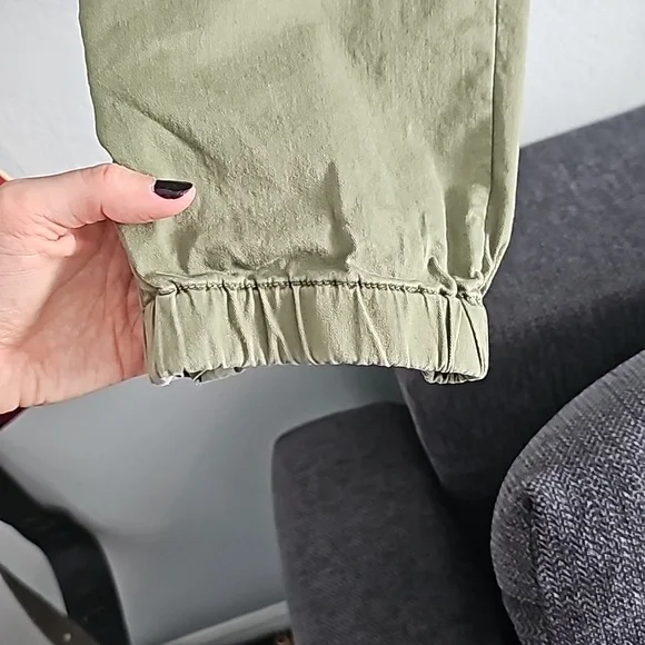Sanctuary Standard Surplus Jogger Cotton Pants Army Green Size Small - Picture 3 of 6